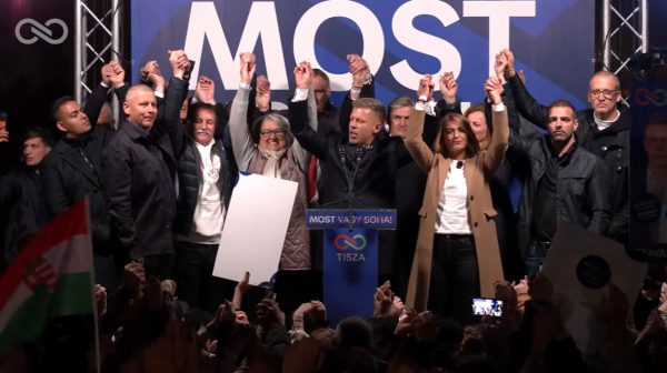 Εκλογές στην Ουγγαρία: Συντριπτική ήττα Όρμπαν μετά από 16 χρόνια, μεγάλος νικητής ο Μαγιάρ