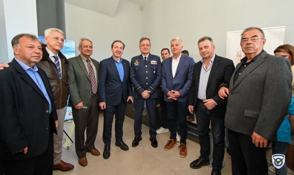 Προσομοιωτές F-16 & F-35 και VR στην Άμφισσα