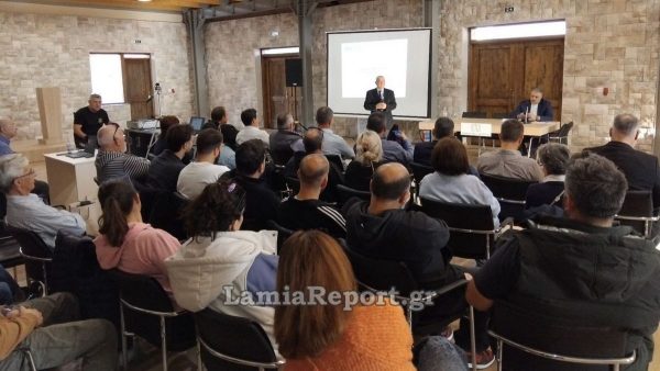 Πραγματοποιήθηκε στη Γλύφα το πρώτο σεμινάριο «Τουρισμός 360°»