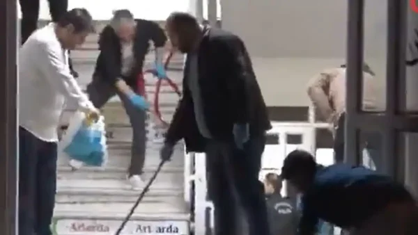 Τουρκία: Συνεργεία καθαρίζουν το σχολείο μετά το μακελειό με τους 9 νεκρούς, ανάμεσά τους 8 μαθητές