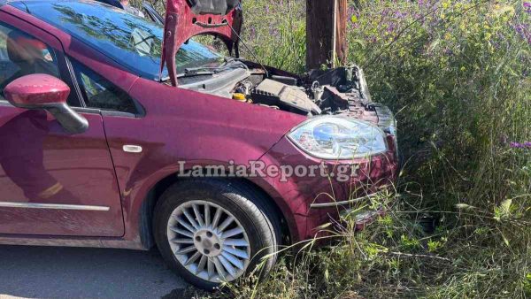 Φθιώτιδα: Αυτοκίνητο έπεσε σε κολόνα της ΔΕΗ - Εγκλωβίστηκε ο ηλικιωμένος οδηγός του
