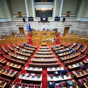 Συνταγματική αναθεώρηση: Οι 3 παρεμβάσεις που φέρνει η πρόταση της ΝΔ