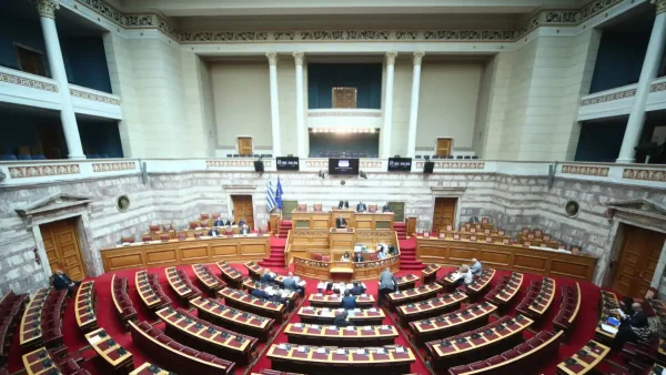 ΟΠΕΚΕΠΕ: Τη Μεγάλη Τρίτη στη Βουλή και η δικογραφία για Τάσο Χατζηβασιλείου και Χαράλαμπο Αθανασίου