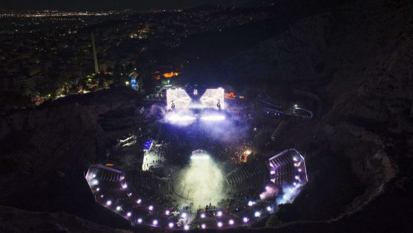 Oι Adriatique ξεσήκωσαν την Αθήνα με τα πιο δυνατά techno-house beats