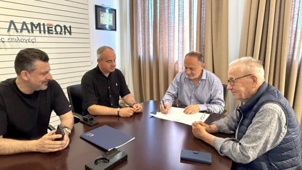 Υπεγράφησαν οι συμβάσεις για έργα αποκατάστασης των ζημιών από τις πλημμύρες "Daniel" στον Δήμο Λαμιέων