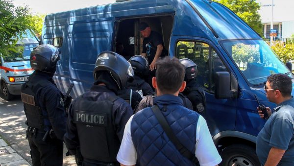 ΑΠΘ: Αυτεπάγγελτη προανάκριση για τα επεισόδια - Ελεύθεροι οι 39 προσαχθέντες- Παραμένει για νοσηλεία 20χρονος
