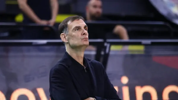 Γιώργος Μπαρτζώκας: «Δύσκολη σειρά με Παναθηναϊκό, δεν έχει τραυματιστεί ο Τάισον Γουόρντ»