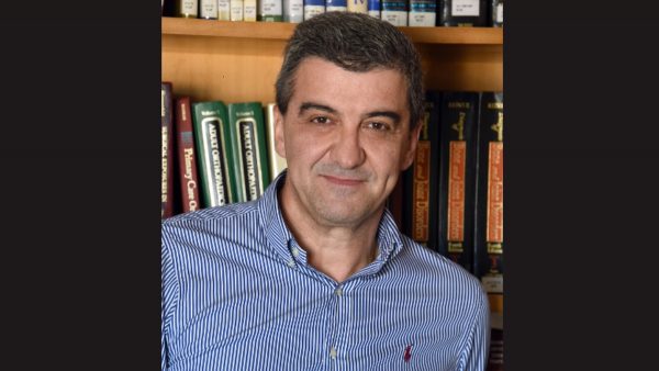 Ο Καθηγητής Ορθοπαιδικής Μιχάλης Χαντές νέος Πρόεδρος της ESSKA