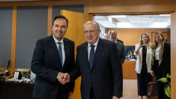 Η Ελλάδα στο επίκεντρο του ευρωπαϊκού διαστήματος και της ψηφιακής ασφάλειας – Συνάντηση Παπαστεργίου με τον Επίτροπο Άμυνας και Διαστήματος Andrius Kubilius