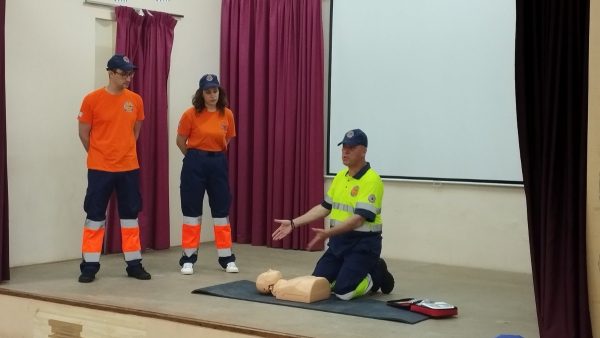 Μαθήματα ζωής σε σχολεία από τη Διασωστική Ομάδα Εθελοντών Στυλίδας (ΦΩΤΟ)