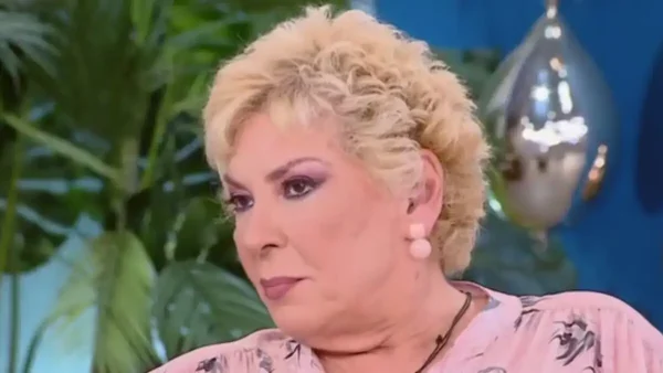 Δήμητρα Λιάνη – Παπανδρέου: «Είμαι πολιτικά άστεγη όπως και οι φιλοπαπανδρεϊκοί»
