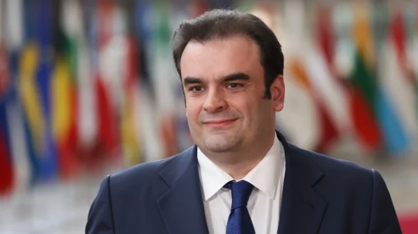 Πιερρακάκης από Eurogroup: Αβεβαιότητα και διάρκεια οι λέξεις που καθορίζουν τον αντίκτυπο από την κρίση στη Μέση Ανατολή