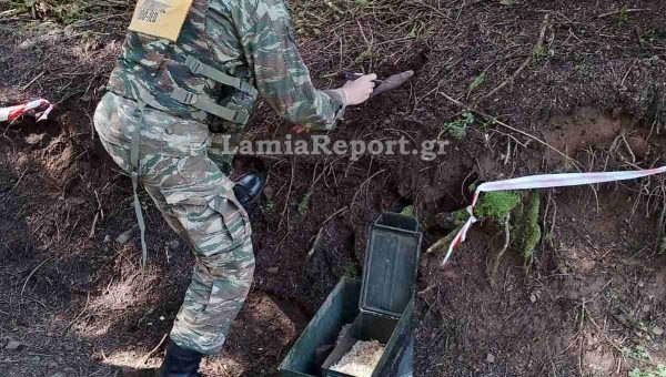 Βελούχι: Με ελεγχόμενη έκρηξη καταστράφηκε ο όλμος που εντοπίστηκε σε δάσος (ΒΙΝΤΕΟ)