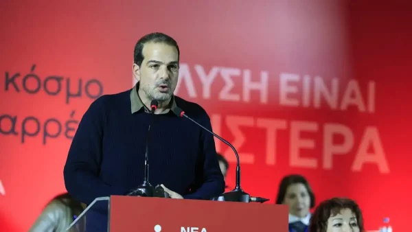 Εμφύλιος στη Νέα Αριστερά για τα μάτια του Τσίπρα: Όσοι πάρουν την απόφαση να μας διασπάσουν θα κριθούν αυστηρά