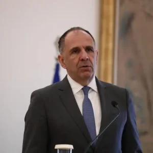 Γεραπετρίτης: "Το casus belli είναι ένα τεράστιο βαρίδι στις σχέσεις Ελλάδας - Τουρκίας"