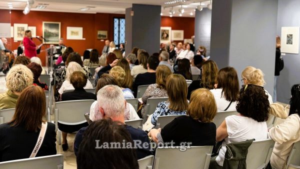 Η Γιορτή της Μητέρας μέσα από την Τέχνη στην Δημοτική Πινακοθήκη Λαμίας(ΒΙΝΤΕΟ-ΦΩΤΟ)
