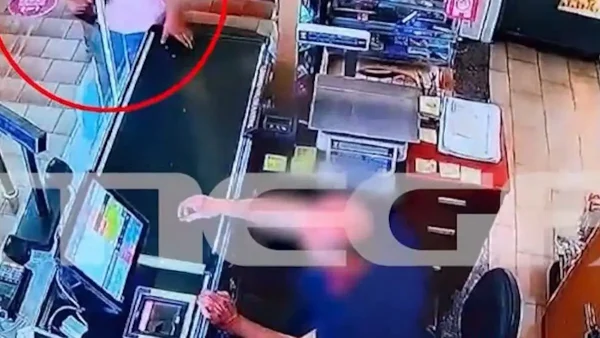 Ηράκλειο: Βίντεο ντοκουμέντο από τη στιγμή που η μητέρα της 3χρονης ψάχνει ταξί – Θολό τοπίο με τα παιδιά της, φέρεται να έχει γεννήσει έξι