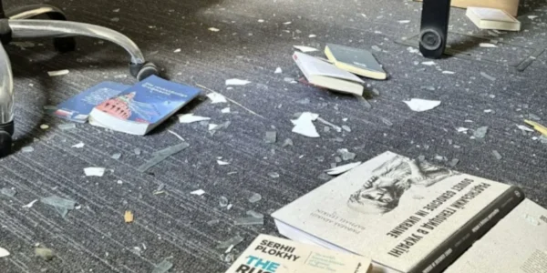 Χτυπήθηκε το στούντιο του γερμανικού τηλεοπτικού δικτύου ARD στο Κίεβο -Σφοδροί ρωσικοί βομβαρδισμοί στην Ουκρανία