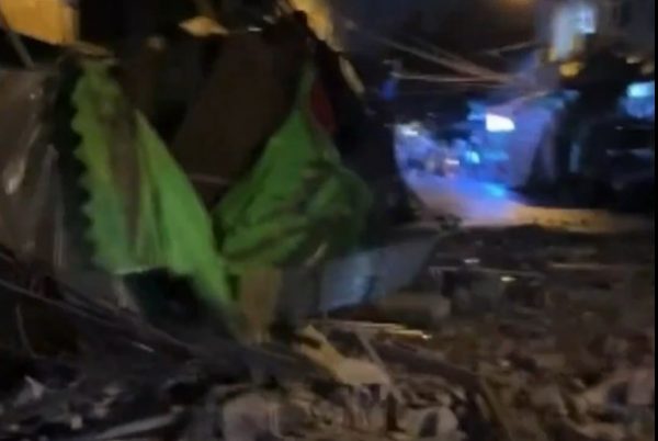 Κίνα: 2 νεκροί από σεισμό 5,2 Ρίχτερ στην πόλη Λιουτζού – Σοκαριστικά βίντεο από τη στιγμή που γκρεμίζονται κτίρια