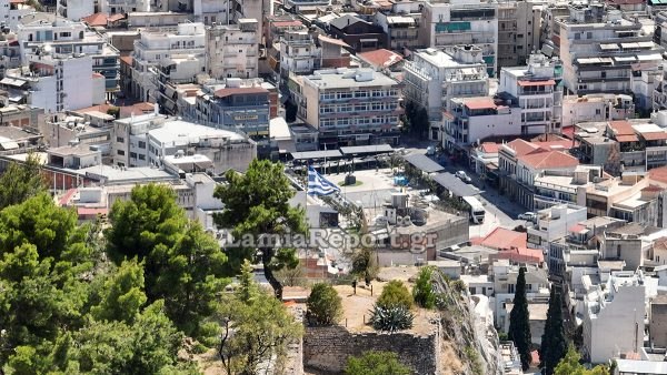 «Χτύπησε» κόκκινο ο υδράργυρος στη Φθιώτιδα - Στους 32 η θερμοκρασία στη Λαμία