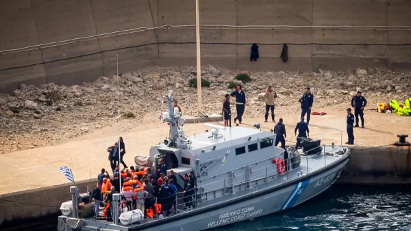 Με αρματαγωγό έφτασαν στην Κρήτη οι 175 ακτιβιστές του στολίσκου για τη Γάζα «Global Sumud Flotilla»