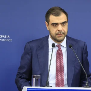 Μαρινάκης: Δεν έχουν βάση τα σενάρια για εκλογές το φθινόπωρο, θα γίνουν το 2027