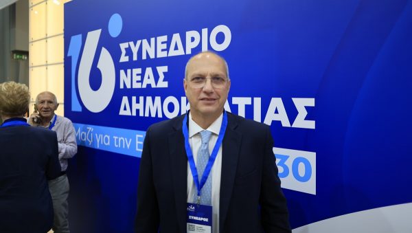 Οικονόμου: Η ΝΔ πρέπει να συναντηθεί ξανά με τα κοινά που έχουν πάρει αποστάσεις, αλλά δεν μας έχουν γυρίσει οριστικά την πλάτη