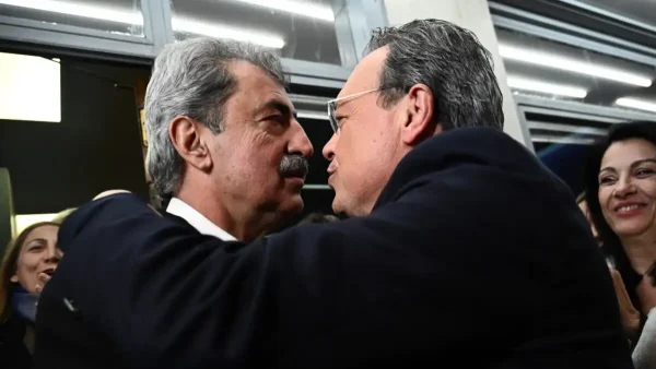 Ο Πολάκης δηλώνει ότι θα πάει στην Κεντρική Επιτροπή του ΣΥΡΙΖΑ – Προς νέα μετωπική με Φάμελλο