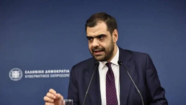 «Πυρά» Μαρινάκη σε Τσίπρα: Είναι ένας περιφερόμενος κίνδυνος για τη χώρα, έκλεισε τις τράπεζες και τώρα θέλει να τις εξυγιάνει
