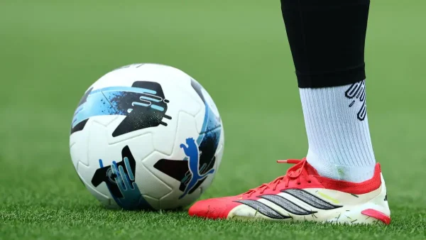 Πρωτάθλημα 16 ομάδων ζητούν 5 ΠΑΕ της Super League - Έκτακτο ΔΣ με θέμα την αναδιάρθρωση