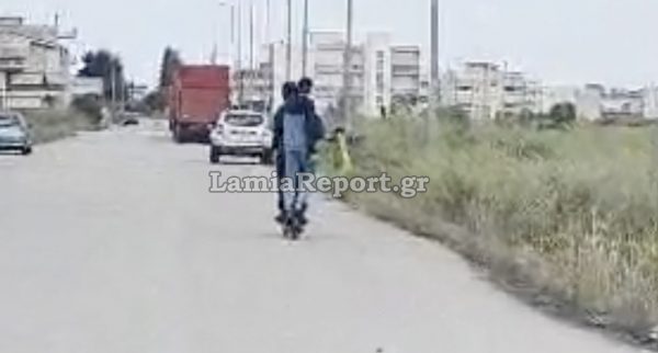 «Θα θρηνήσουμε θύματα και στη Λαμία»: Ανήλικοι σε πατίνι, τρικάβαλο, κινούνται επικίνδυνα μέσα στην πόλη - ΒΙΝΤΕΟ