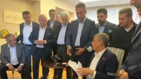 Τουρκία: Πολιτική κρίση χωρίς προηγούμενο – Ο Ερντογάν ακύρωσε την αντιπολίτευση – Οι επιπτώσεις στην οικονομία