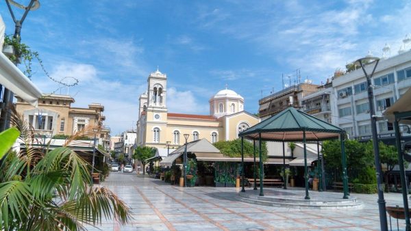 Λαμία: Σήμερα το μεσημέρι το πάρτι του Συμβουλίου Νέων στην πλατεία Ελευθερίας!