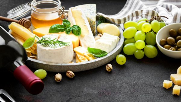 Η Στερεά Ελλάδα φέρνει τις γεύσεις της στο κέντρο της Αθήνας – Το Επιμελητήριο Φθιώτιδας συμμετέχει στην έκθεση «Γεύσεις από τον Τόπο μας»