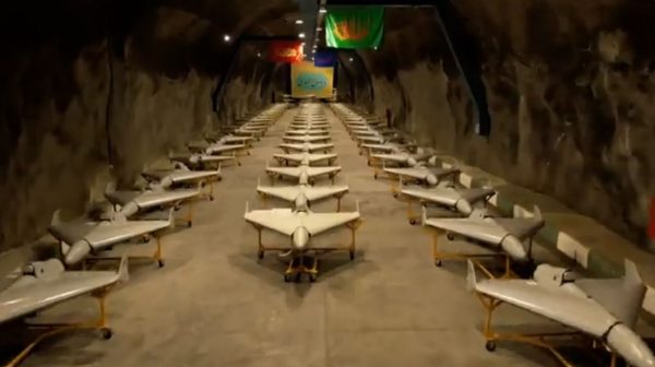 New York Times: Η Ρωσία στέλνει εξαρτήματα για drones στο Ιράν μέσω της Κασπίας Θάλασσας, παρακάμπτει τα Στενά του Ορμούζ