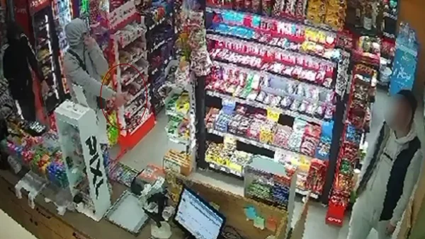 Πήγαν να ληστέψουν ψιλικατζίδικο στη Θεσσαλονίκη και ο ιδιοκτήτης τους πήρε στο κυνήγι - Δείτε βίντεο