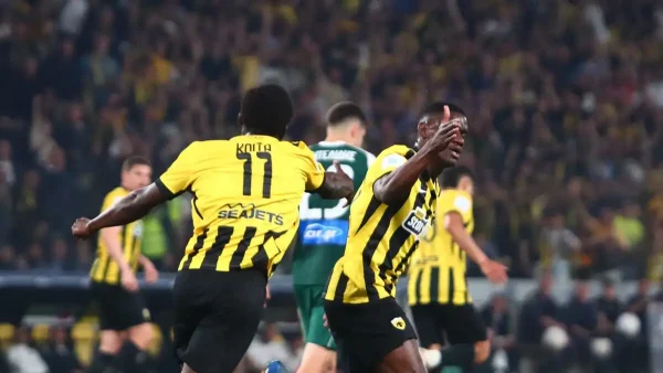 Βαθμολογία πλέι οφ Super League: Πρωταθλήτρια η ΑΕΚ, ο ΠΑΟΚ το προβάδισμα για το Champions League