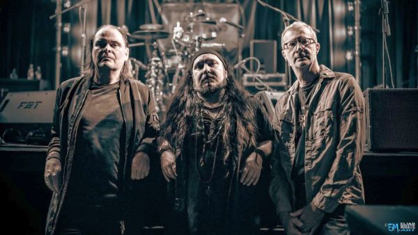 Oiti Raw Sessions: Η ιστορία της εγχώριας rock σκηνής και η ψυχή του δρόμου γίνονται ένας κύκλος στους πρόποδες της Οίτης