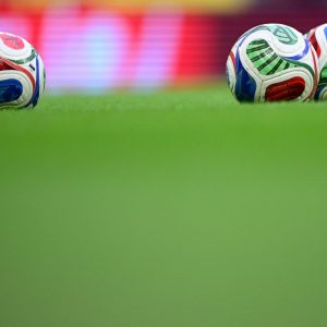 Μουντιάλ 2026: Το νέο πρωτόκολλο του VAR, οι αυστηρότεροι κανονισμοί για ένα πιο γρήγορο ποδόσφαιρο και η «έξυπνη» μπάλα
