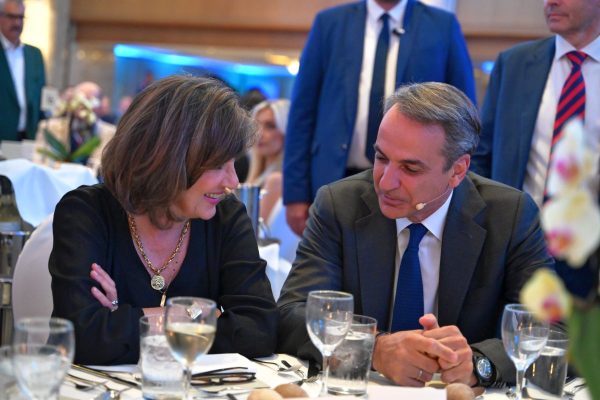 Η ατάκα Μητσοτάκη στην Κριστιάν Αμανπούρ για το πότε θα γίνουν εκλογές στην Ελλάδα