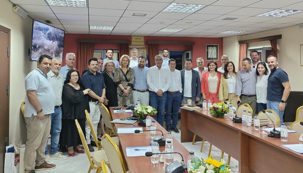 Αφιερωμένη στον αείμνηστο Γιώργο Ψαθά η 7η τακτική συνεδρίαση της ΠΕΔ που πραγματοποιήθηκε στα Ψαχνά