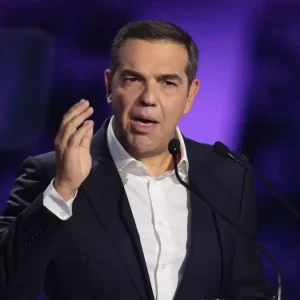 Ο Αλέξης Τσίπρας ανεβαίνει στη ΔΕΘ με κυβερνητικό πρόγραμμα: Το επόμενο στοίχημα της ΕΛΑΣ