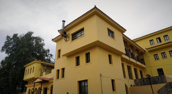 Παρουσίαση των παραδοσιακών κτηρίων και συνόλων του Δήμου Αμφίκλειας - Ελάτειας