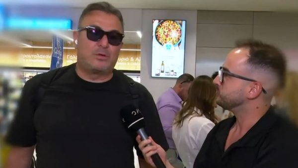Αντώνης Ρέμος: «Δεν είπαμε ότι τελειώνουμε και φεύγουμε από το τραγούδι, κάνουμε ένα βήμα πίσω»