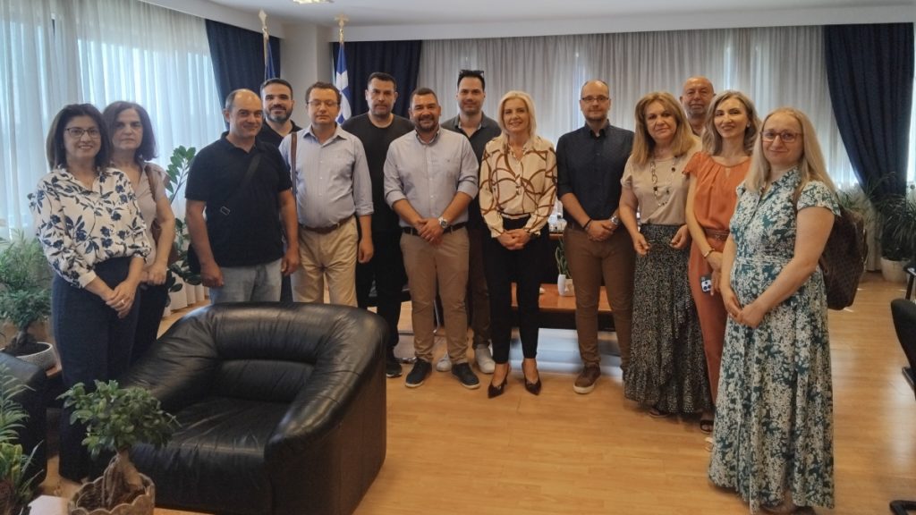 Ορκωμοσία 11 νέων υπαλλήλων στην Αποκεντρωμένη Διοίκηση Θεσσαλίας - Στερεάς Ελλάδας