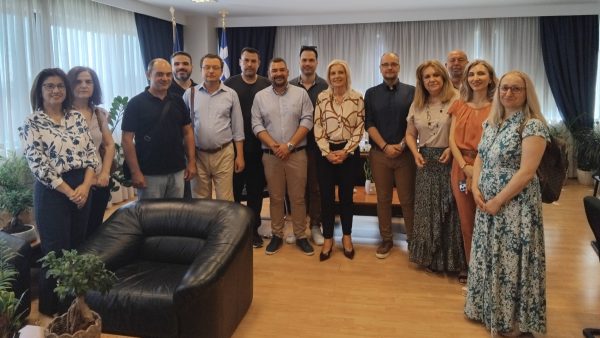 Ορκωμοσία 11 νέων υπαλλήλων στην Αποκεντρωμένη Διοίκηση Θεσσαλίας - Στερεάς Ελλάδας