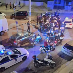 Καταδίωξη στον Κορυδαλλό: Συνελήφθη 25χρονος που εμβόλισε μηχανή της ΔΙ.ΑΣ. και τραυμάτισε αστυνομικό