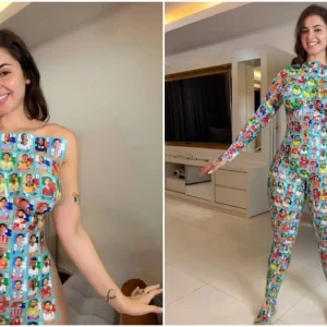 Βραζιλιάνα influencer κάλυψε το σώμα της με 1.000 αυτοκόλλητα Panini του Μουντιάλ