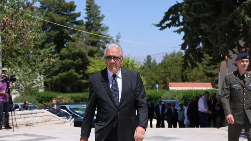 Ένταλμα σύλληψης για τον Δημήτρη Αβραμόπουλο στο πλαίσιο του Qatargate