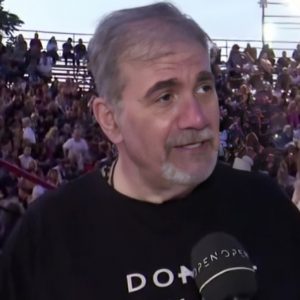 Δημήτρης Σταρόβας: Με τη σύντροφό μου είμαστε δέκα χρόνια μαζί, δεν αποκλείεται τώρα στα γεράματα να κάνω και τρίτο γάμο